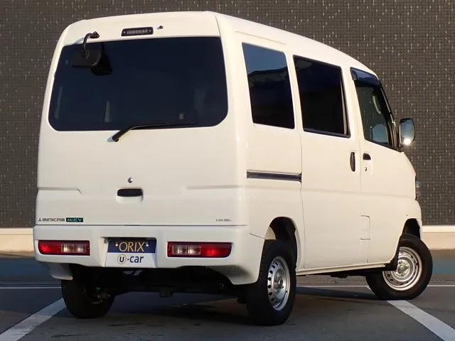 ミツビシ　ミニキャブミーブ