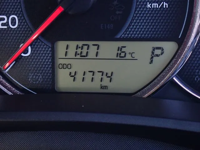 トヨタ カローラフィールダー 4WD