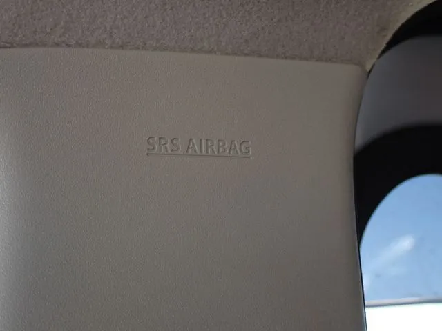 スズキ　ソリオ　４ＷＤ