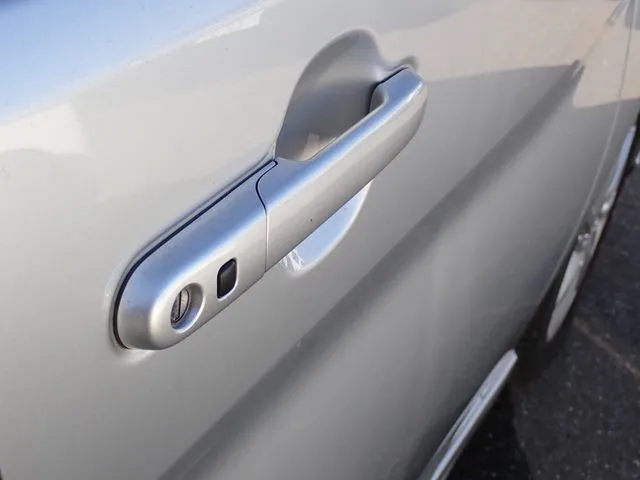 スズキ　ソリオ　４ＷＤ