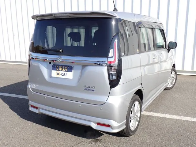 スズキ　ソリオ　４ＷＤ