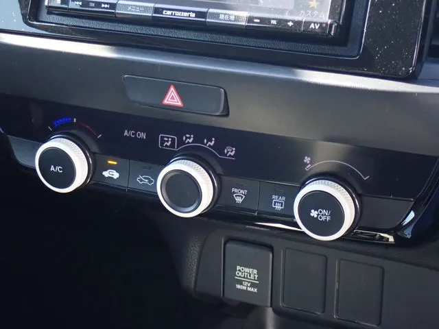 ホンダ　フィット