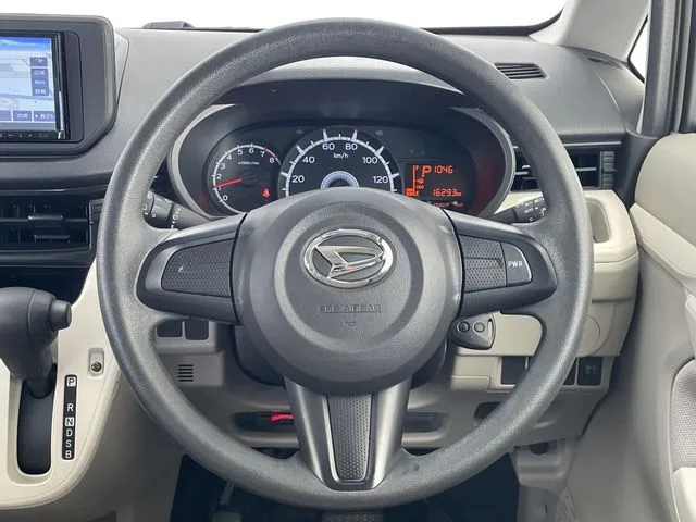 ムーヴ(ダイハツ)の車両写真