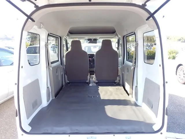 エブリイバン(スズキ)の車両写真