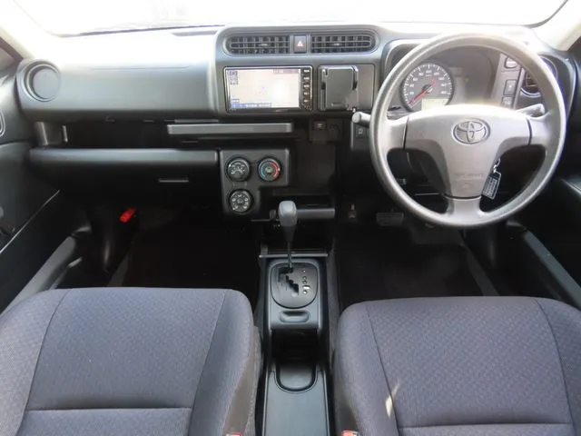 プロボックスバン　２ＷＤ（トヨタ）の車両写真