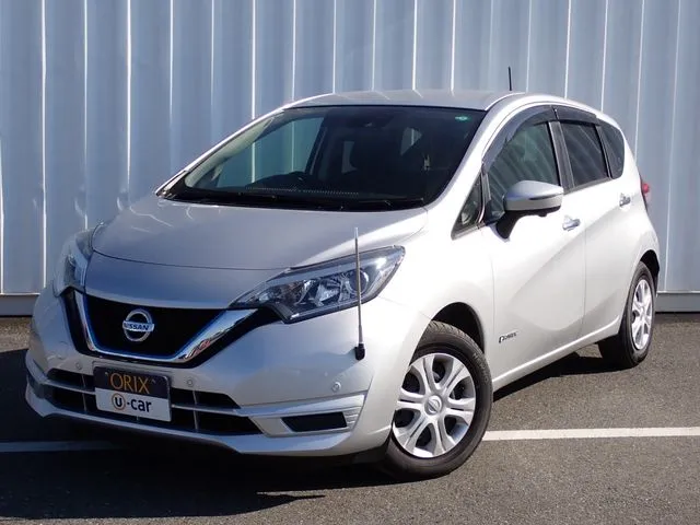 ニッサン　ノート