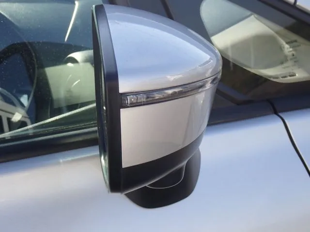 ニッサン　ノート