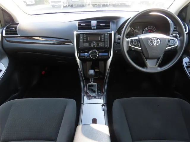 トヨタ　アリオン