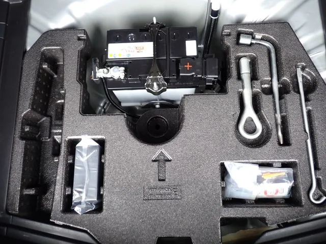 ニッサン　ノート