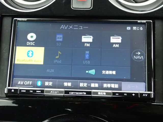 ニッサン　ノート