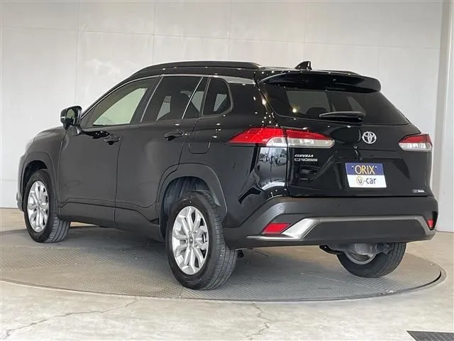 トヨタ　カローラクロス