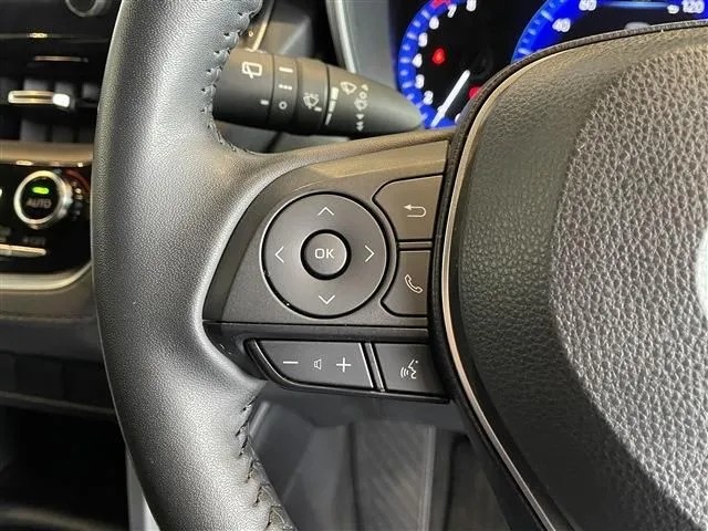 トヨタ　カローラクロス