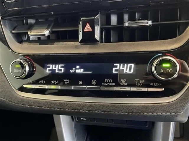 トヨタ　カローラクロス