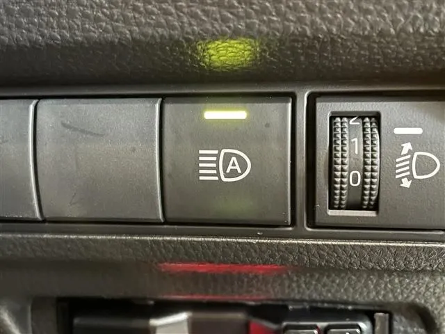 トヨタ　カローラクロス