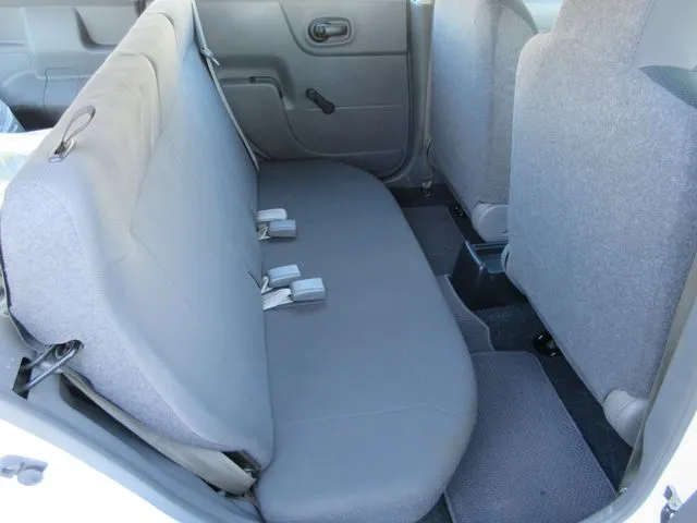 AD 4WD(ニッサン)の車両写真