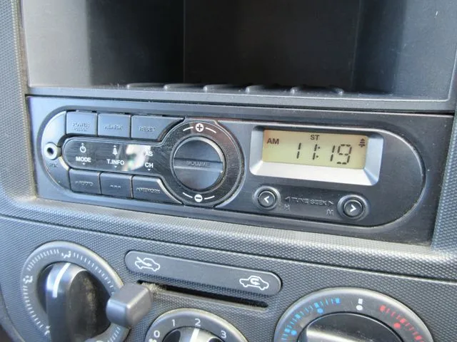 AD 4WD(ニッサン)の車両写真