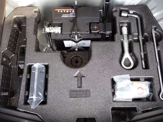 ニッサン　ノート