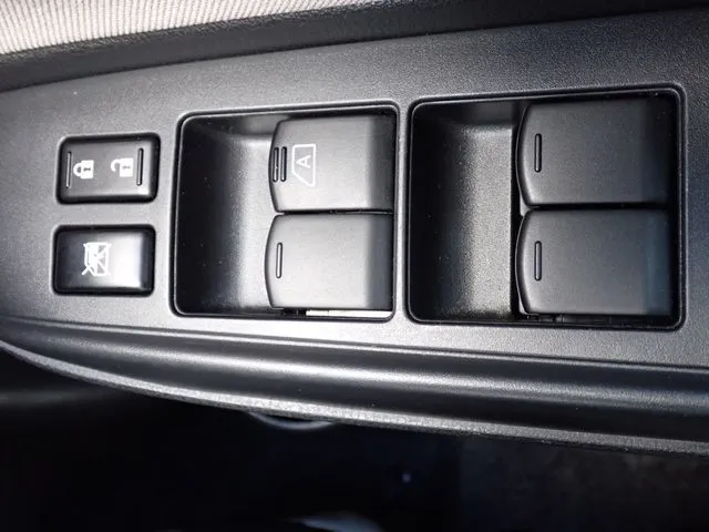 ニッサン　ノート