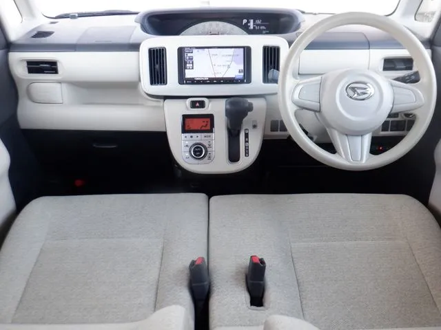 ムーヴ　キャンバス（ダイハツ）の車両写真