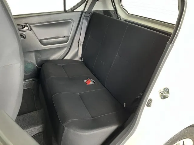 ミラ　イース（ダイハツ）の車両写真