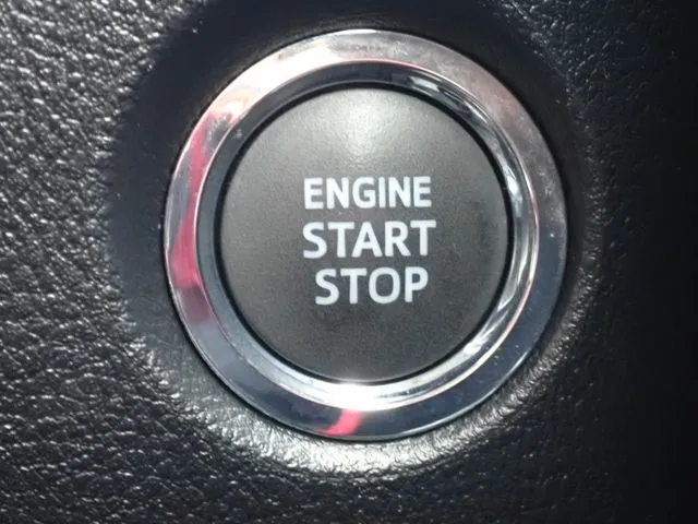 アルファード（トヨタ）の車両写真