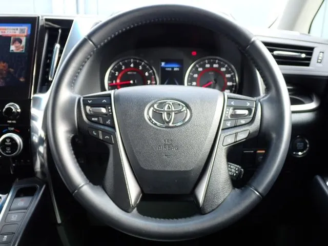 アルファード（トヨタ）の車両写真