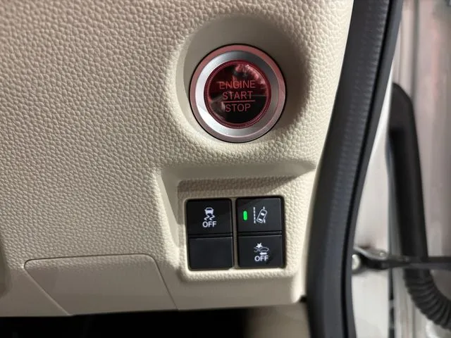 ホンダ　Ｎ　ＢＯＸ