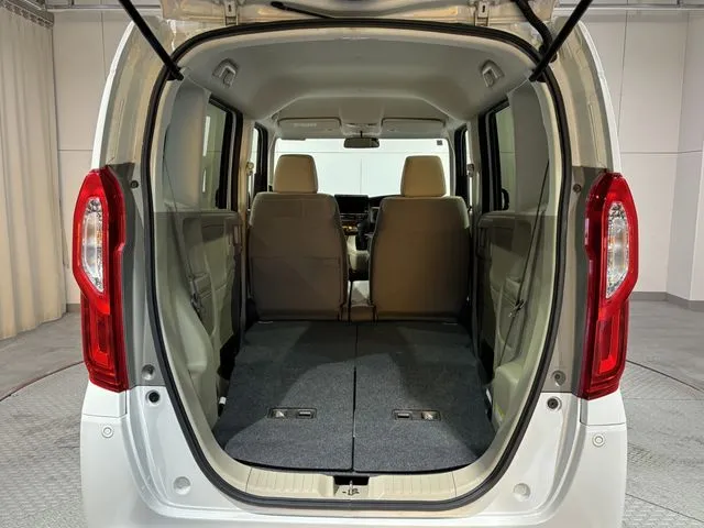 ホンダ　Ｎ　ＢＯＸ