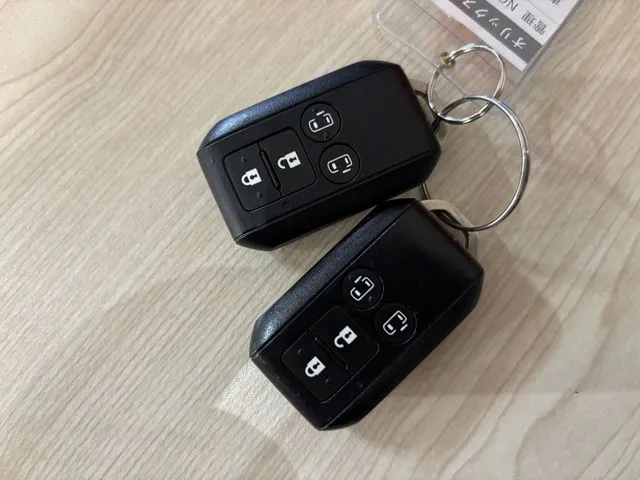 スズキ スペーシア 4WD