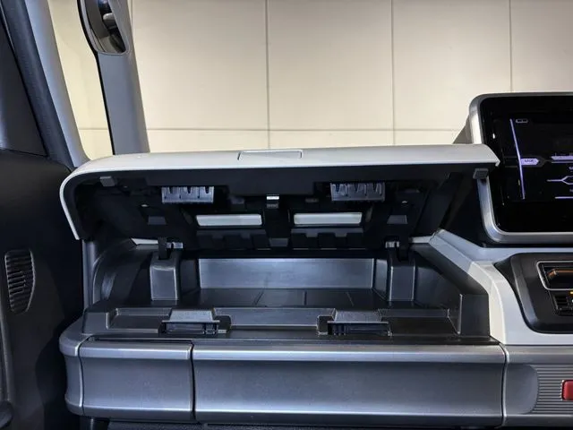 スズキ スペーシア 4WD