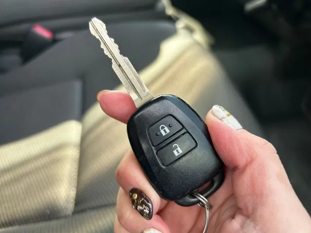 ハイエースバン　２ＷＤ（トヨタ）の車両写真