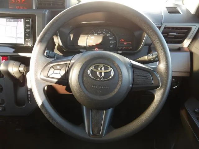 トヨタ　タンク