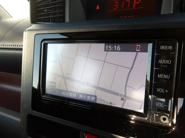 トヨタ　タンク