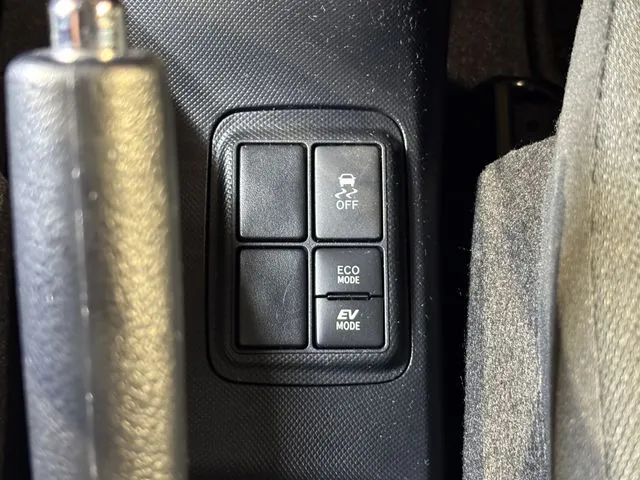 トヨタ　アクア