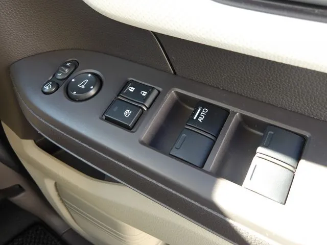 ホンダ　Ｎ　ＢＯＸ