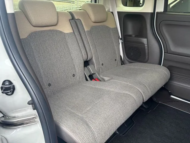 ホンダ　Ｎ　ＢＯＸ