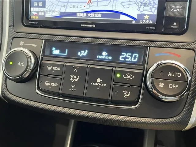 トヨタ カローラフィールダー ハイブリッド