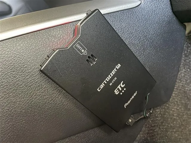 トヨタ カローラフィールダー ハイブリッド