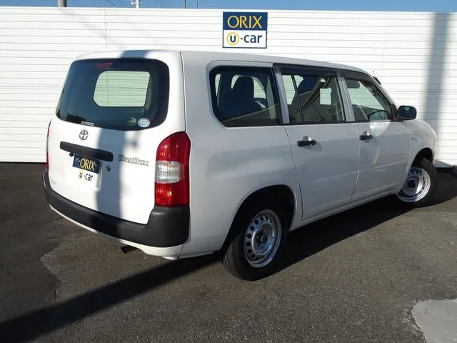 トヨタ　プロボックスバン　２ＷＤ