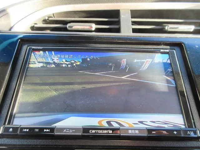 シャトル　ハイブリッド　４ＷＤ（ホンダ）の車両写真