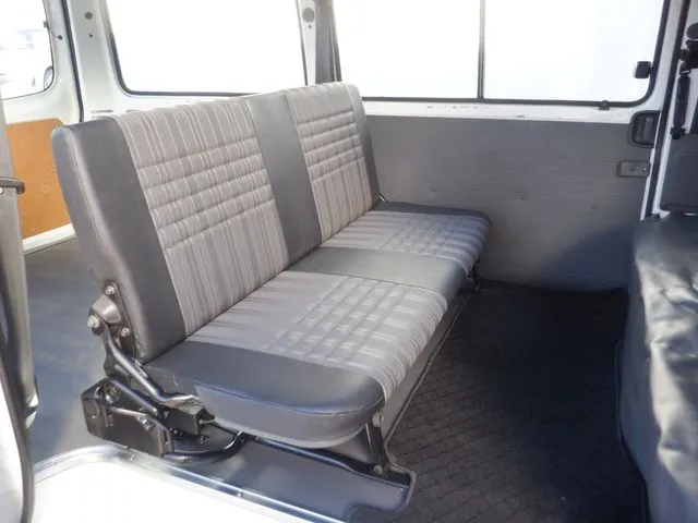 ボンゴバン 1.15t 2WD(マツダ)の車両写真