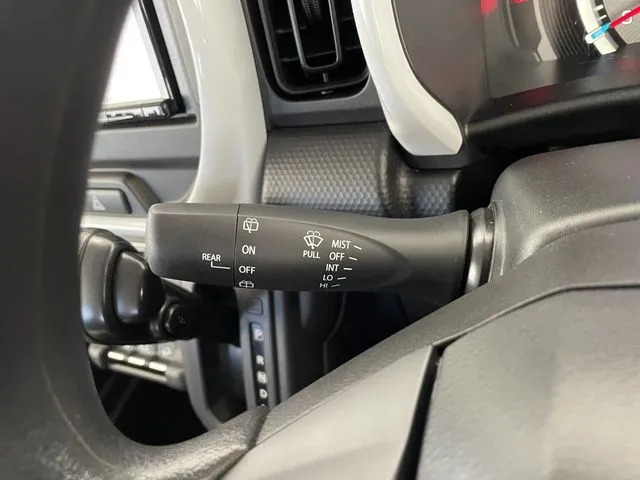 スズキ　ハスラー　４ＷＤ