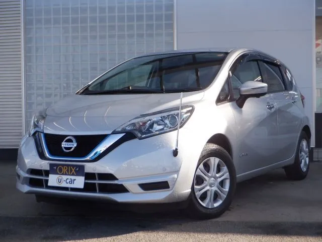 ニッサン　ノート