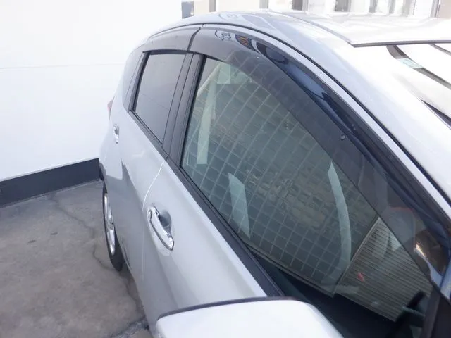 ニッサン　ノート