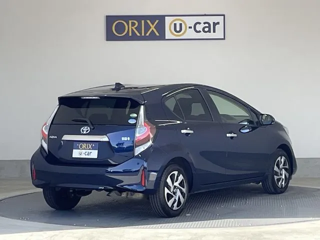 アクア（トヨタ）の車両写真