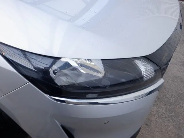 ニッサン　ノート