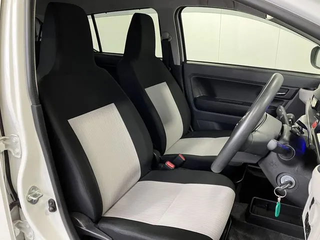 ダイハツ ミラ イース