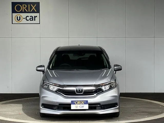 ホンダ　シャトル　ハイブリッド