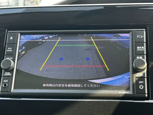 セレナ　Ｓハイブリッド（ニッサン）の車両写真