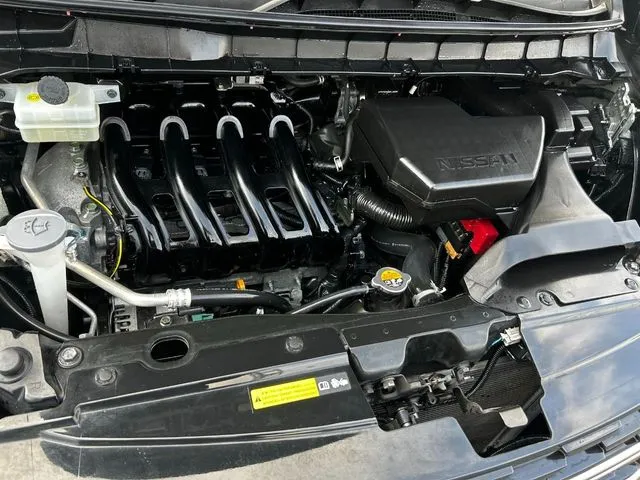 セレナ　Ｓハイブリッド（ニッサン）の車両写真